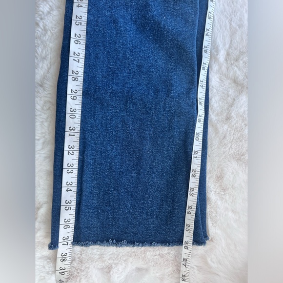 Loft High Waisted Flare Crop Stretchy Jeans Size 29 - Picture 9 of 9